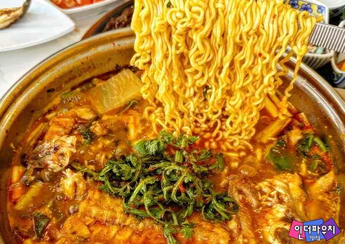  강릉 가면 꼭 먹어야 할 인증샷 맛집 5곳