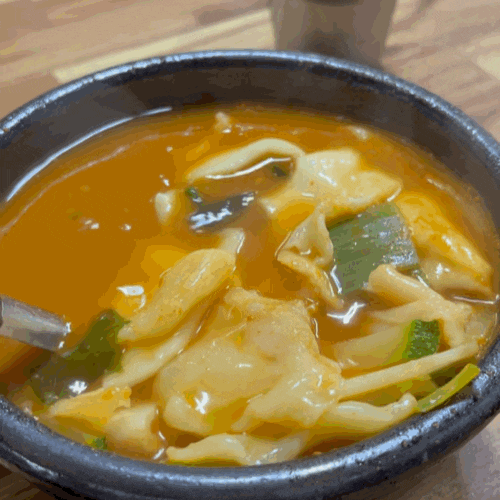  성시경 먹을텐데 나온 노원역 맛집 옛날 칼국수, 얼큰수제비 추천