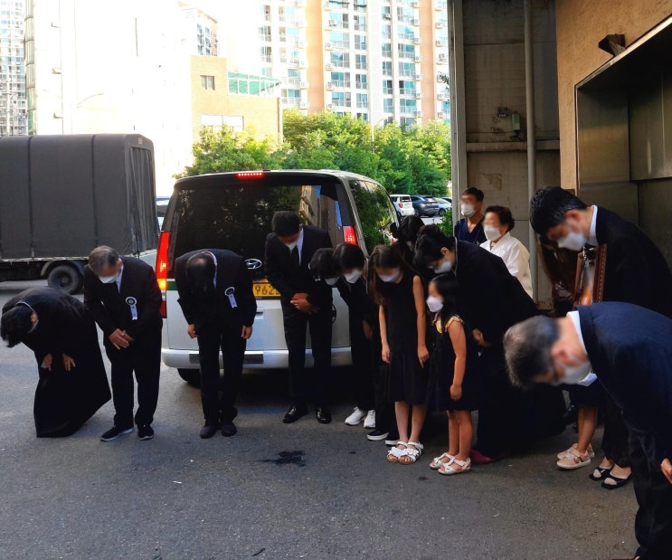  국내 거주 외국인 장례준비 절차와 시신 방부처리 엠바밍 장례식 운구 이송 똑바로 하는 방법