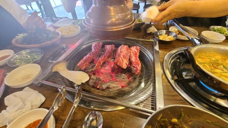  경기도 안산에서 소고기 맛집인 [시랑골] 입니다.