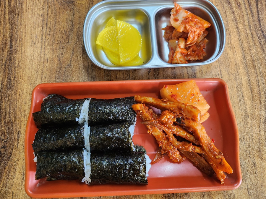 충무김밥 동부이촌동점 사진 6