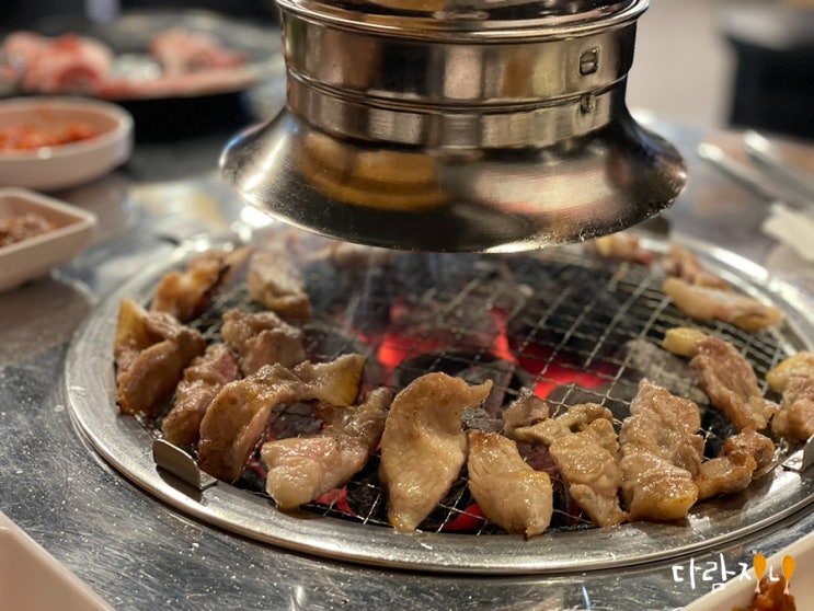  암사역 맛집 암사동 무아지돈 돼지 특수부위 뒷고기 숯불구이