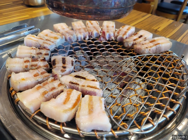  제주 서귀포 중문 맛집 ㅣ 키즈룸 및 놀이터가 준비되어 아이와 방문하기 좋은 흑돼지 맛집 가든이다 내돈내산 방문기