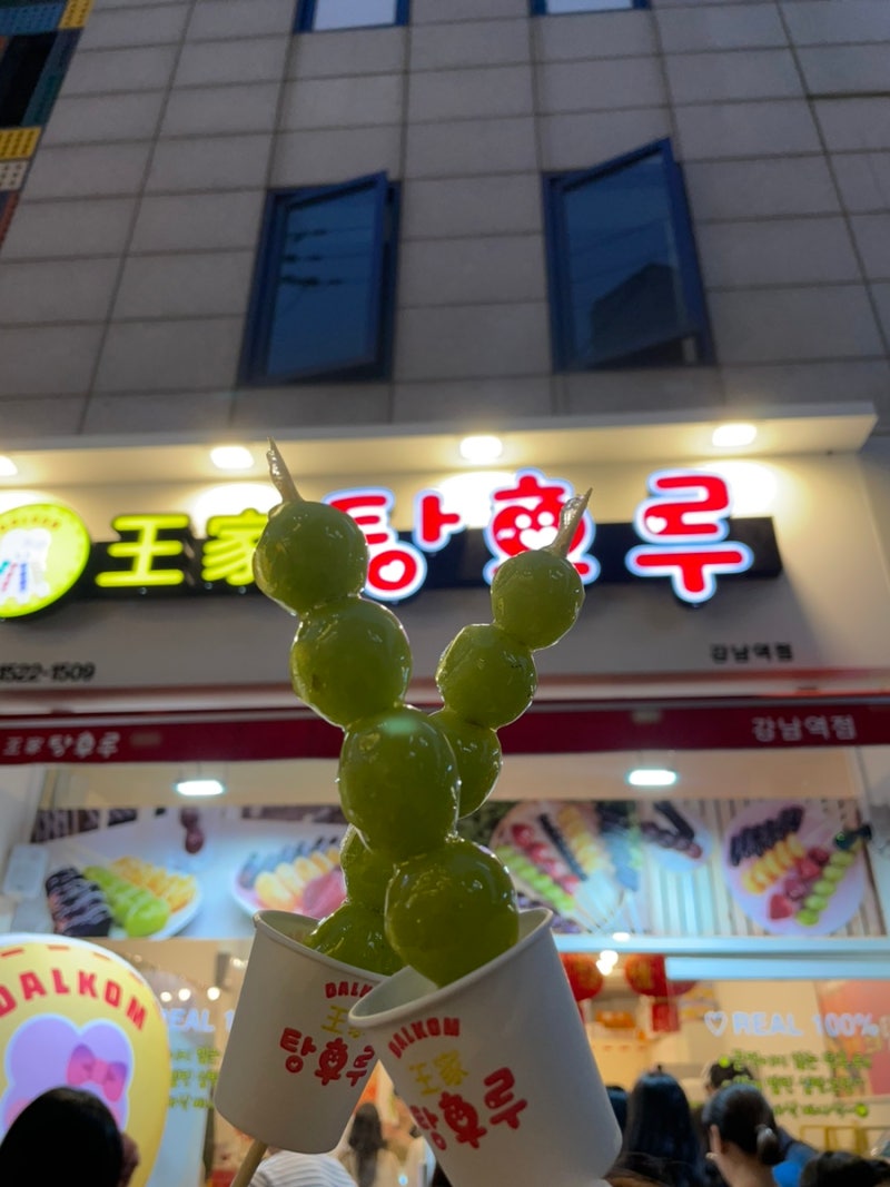 아크릴 트로피 | 자수 패치 제조업체 | Star Lapel Pin, image size:800x1067