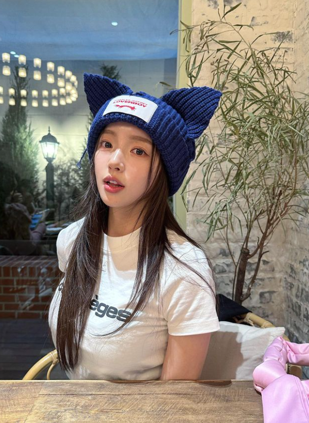  여름 데일리룩으로 홍지윤이 선택한 찰스제프리 러버보이 비니와 쓰는법