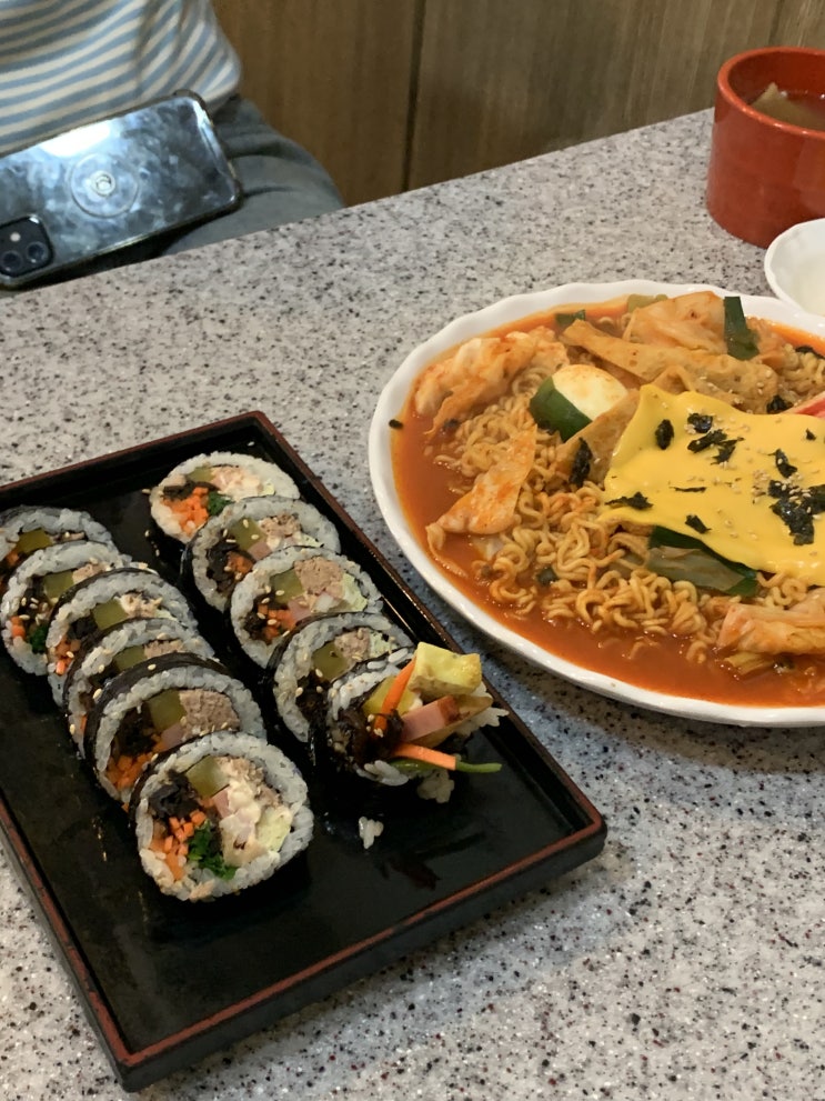  전주 객사 분식 맛집 김밥이야기 추억의 그 맛 그대로에요