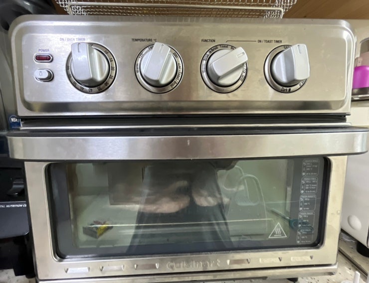 쿠진아트 TOA-70KR 그릴 기능으로 삼겹살 구이