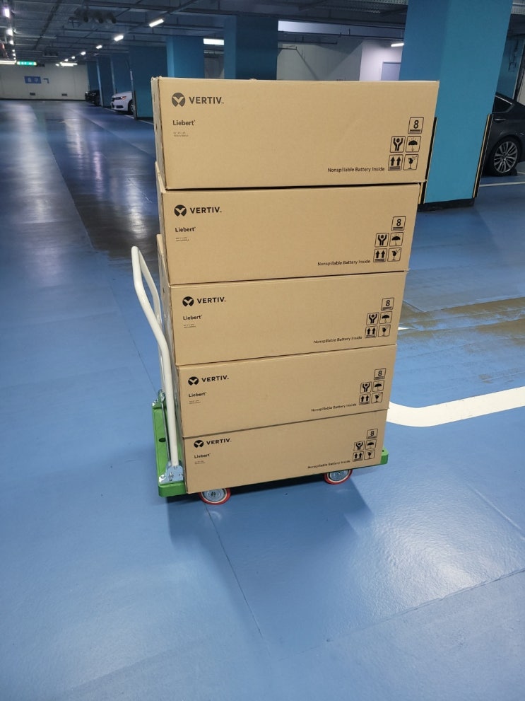  UPS Liebert 2kva rack type 설치