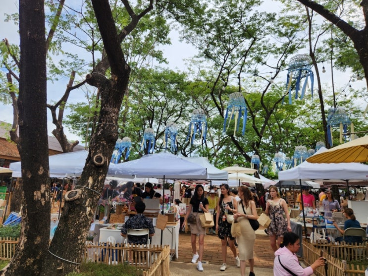 치앙마이 징짜이마켓, 러스틱마켓 4살아이랑 후기 (주말아침마켓, 아침식사 꿀팁)