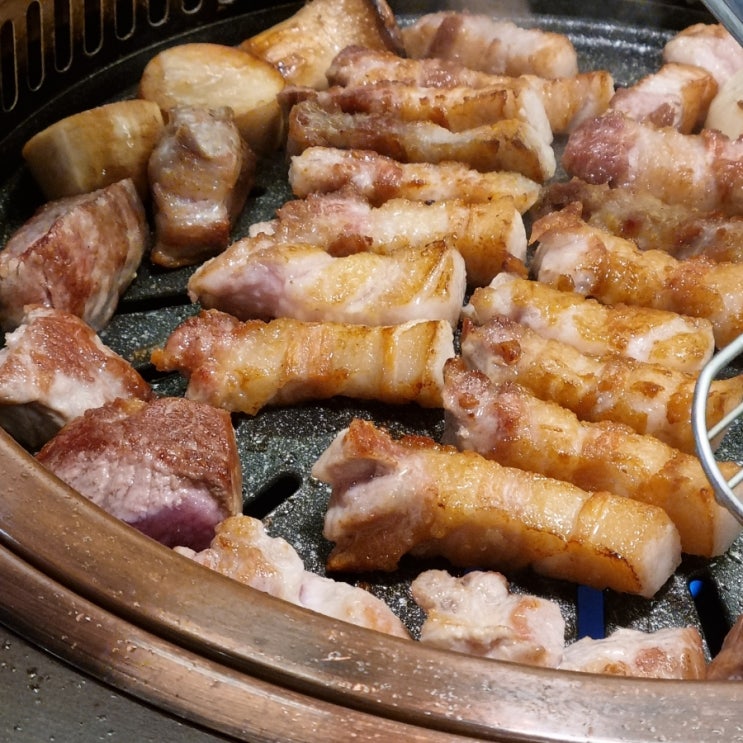 직접 구워주는 고기 맛집 화포식당 사가정점
