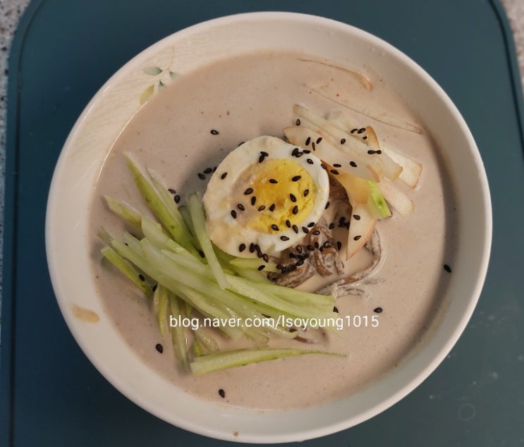 콩국수: 메밀면 콩국수 만들기 여름별미 백태콩 삶는법 콩국수: 메밀면 콩국수 만들기 여름별미 백태콩 삶는법