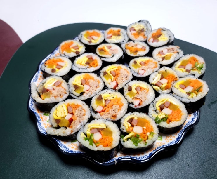  김밥 안 터지게 맛있게 싸는방법(참치,땡초)