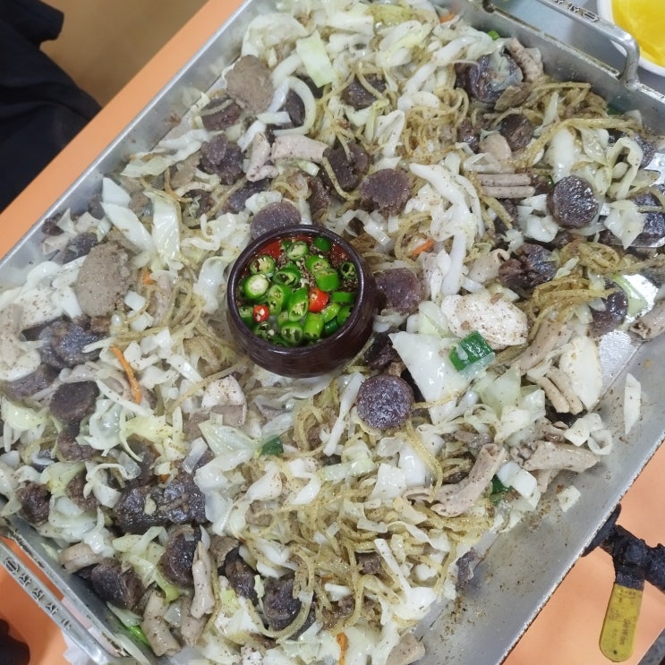  신림 백순대 맛집 순대타운 2층 브라더 : 여기 양도많고 그냥좋아요