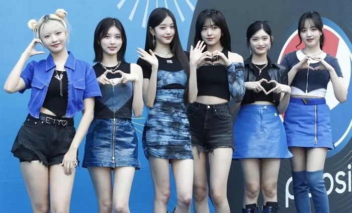 '궁극의 여돌' 아이브 안유진·장원영, 적나라하게 찍히는 기사 사진도 화보로 만들어버려 감탄 '궁극의 여돌' 아이브 안유진·장원영, 적나라하게 찍히는 기사 사진도 화보로 만들어버려 감탄