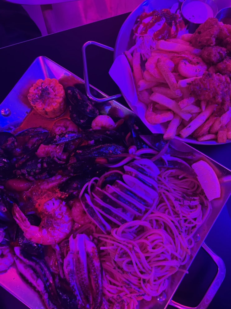  [연남동/홍대] 편씨푸드 : 씨푸드레스토랑, 감성주점 분위기 맛집 보일링씨푸드, 파스타 해산물 맛집