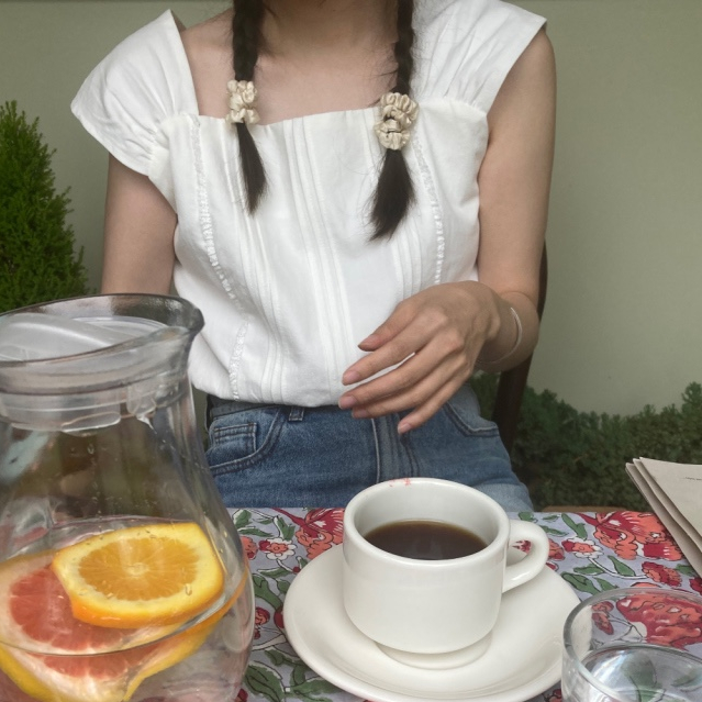  쏘딩키브레드 sodinkybread 주리 블라우스 후기 데일리룩 코디