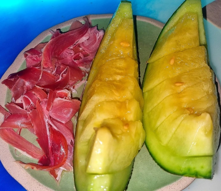  을지로3가역 술집 힙지로 분위기 맛집 을지로삼발이 후기