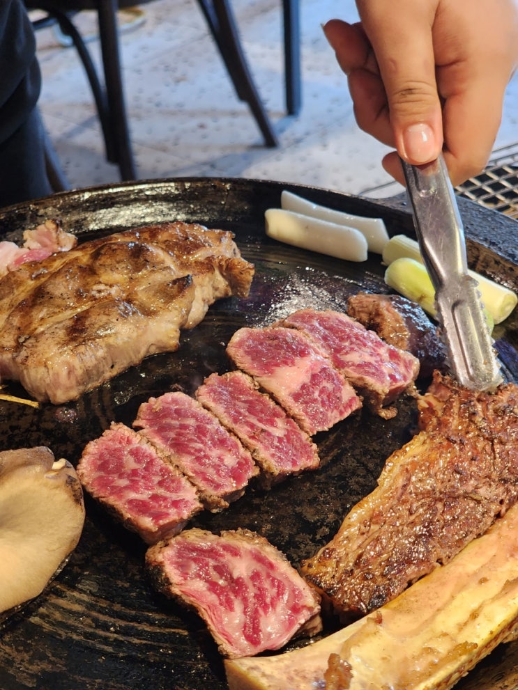  광주 금호동맛집 화원짚불구이 신메뉴 목살&우대갈비 금호동고기집 추천