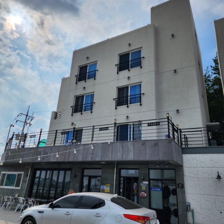  목포단체숙소 바닷가 근처에 있는 하얀목화밭팬션