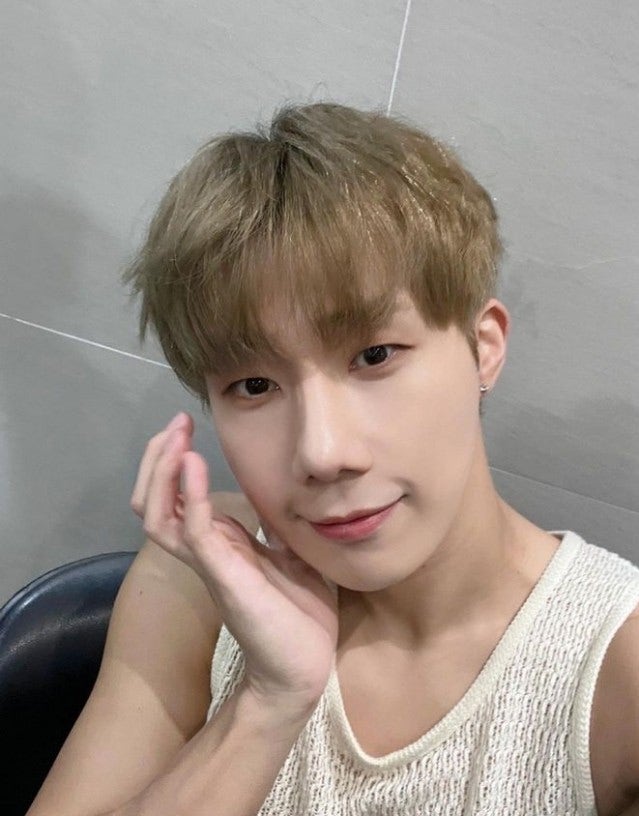 가수 김성규 인피니트, 리더, 메인보컬, 별명, 솔로 활동, 성공한 덕후, 안싸우면 다행이야 출....