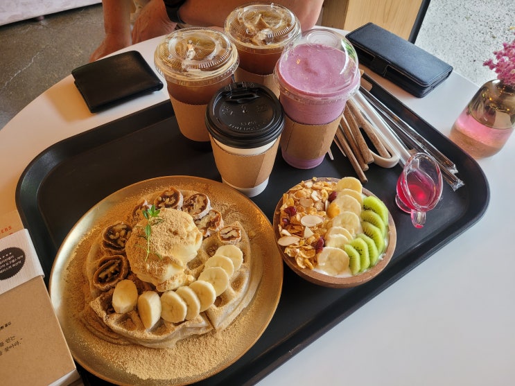  주말 일상, 고기 홈 파티, 군산 모예의정원, 대형 정원 카페 맛집, 자동차 접촉 사고