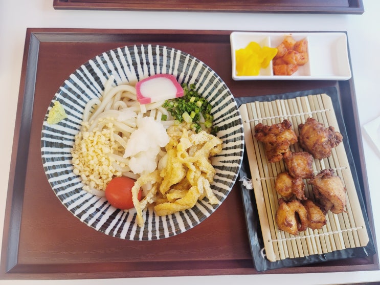  토모토카레 연남점 붓카케우동 한입생맥주 내돈내산