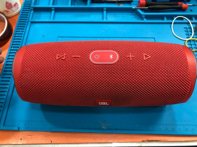 JBL 블루투스 스피커 수리 JBL차지4 배터리교체로 다시 새 생명을