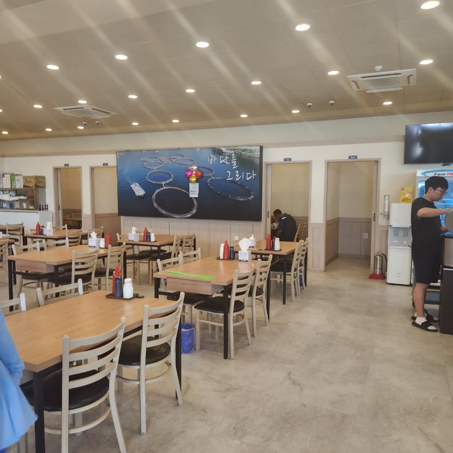 청정수산 충북혁신도시점 사진 5