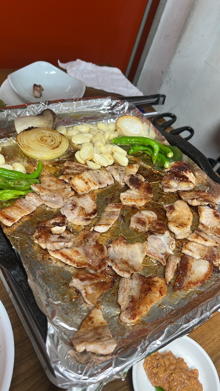  광주 신안동  핫 한 노포맛집 생삼겹살 유명한 신안동 '은진식육식당'