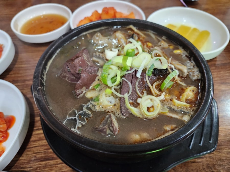 양평서울해장국 큰아들집 신사역점 사진 2