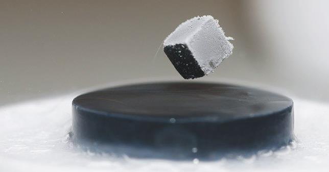 "초전도체 아니다" 美 연구소 발표에 테마주 '와르르' 급락