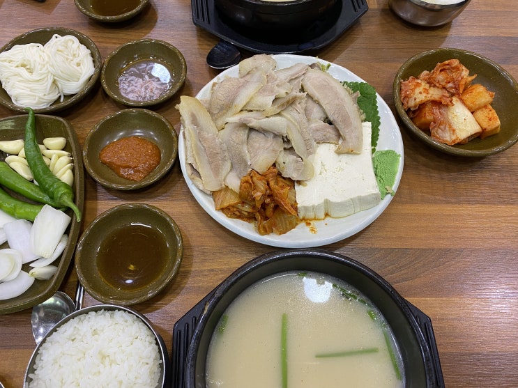  명지 영진돼지국밥_수육백반