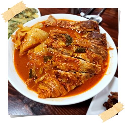  필리핀 유학 과학 시험공부하고 있는 라살조벨스쿨 초등 유학생들~