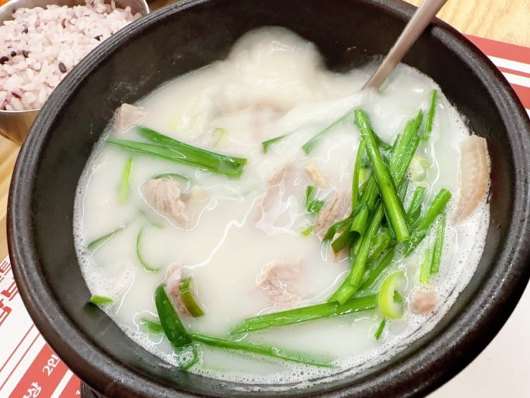  수원 매탄동맛집 기울어진뚝배기