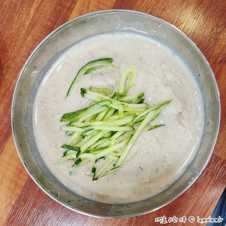 수육국밥먹으러 왔다가 콩국수로 변경 가산동 더참맛 수육국밥먹으러 왔다가 콩국수로 변경 가산동 더참맛