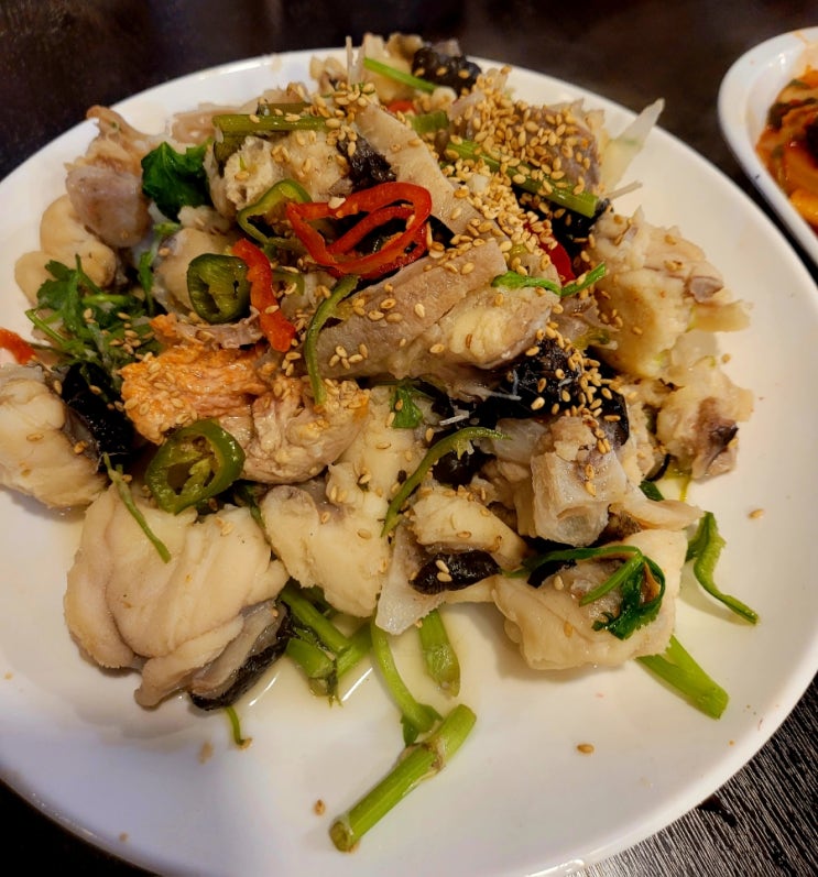  천호동 아구수육 맛집 계절식당