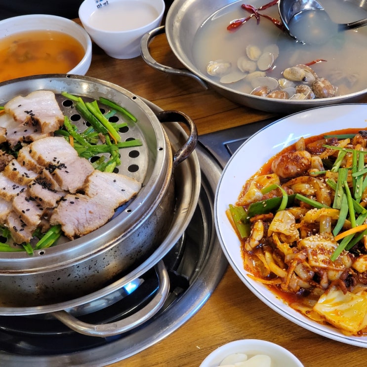 수원역술집 소주한잔세트로 낮술했던 다선칼국수 수원역술집 소주한잔세트로 낮술했던 다선칼국수