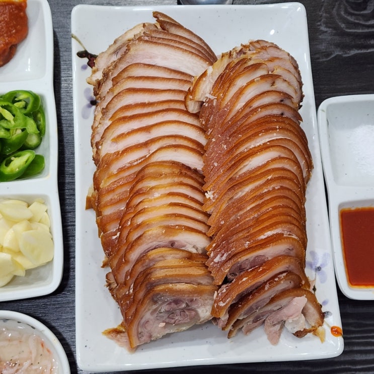  풍암동 족발 맛집 장안동왕족발 단골예약