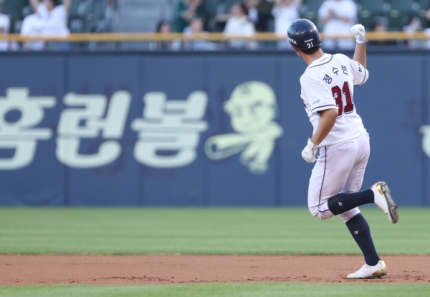 결승포+<b>최승용</b> 3승' <b>두산</b>, 삼성에 5-3 <b>승리</b>... 주중 3연전... 
