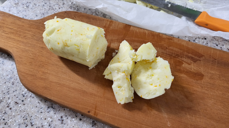 첨가물 없는 버터 만들기 (허니 오렌지 버터 레시피)