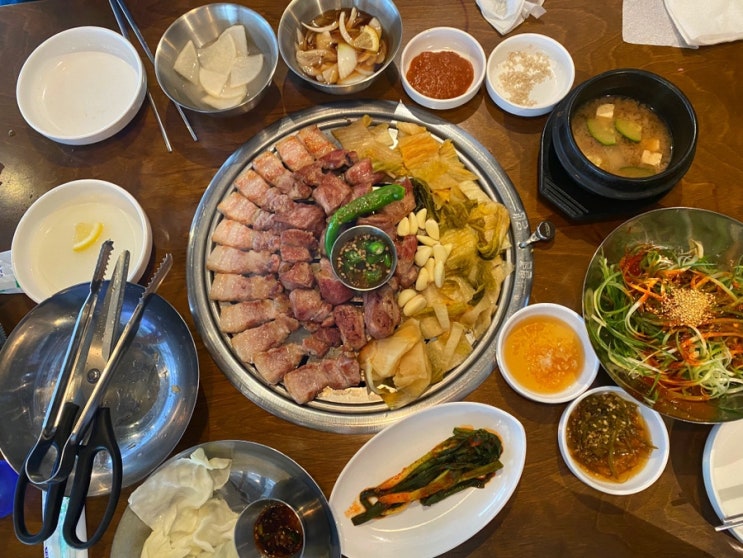  연산동고기집 부산댁 부산시청점