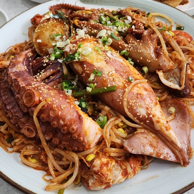  광주 우산동 맛집 무진장해물탕 해산물 가득한 모듬해물찜