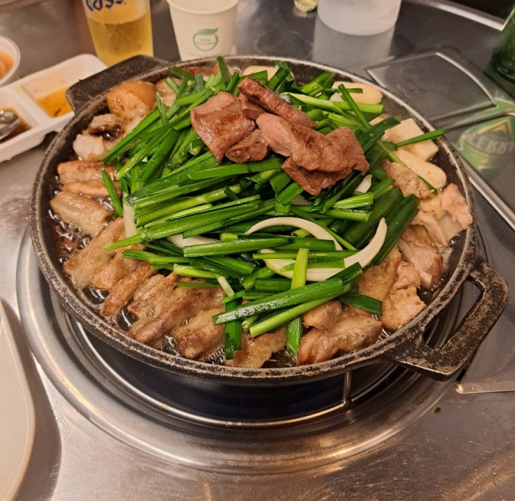 [구디 맛집] 옛날황소곱창 :: 파김치에 반하는 소 곱창 맛집(친구찬스 솔직 후기)