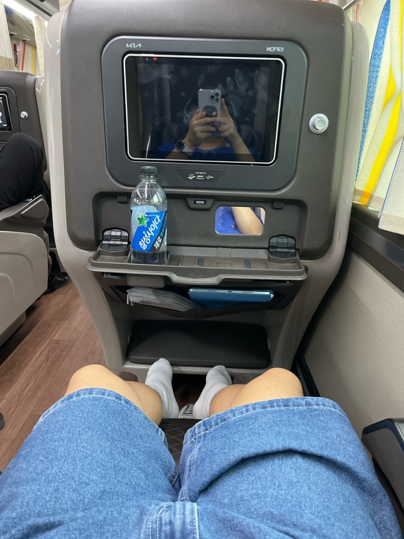 프리미엄버스 후기 좌석추천 아이폰미러링