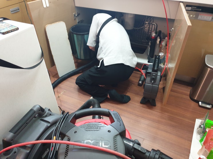 의정부 녹양동 싱크대 막힐때 뚫어드리는 업체
