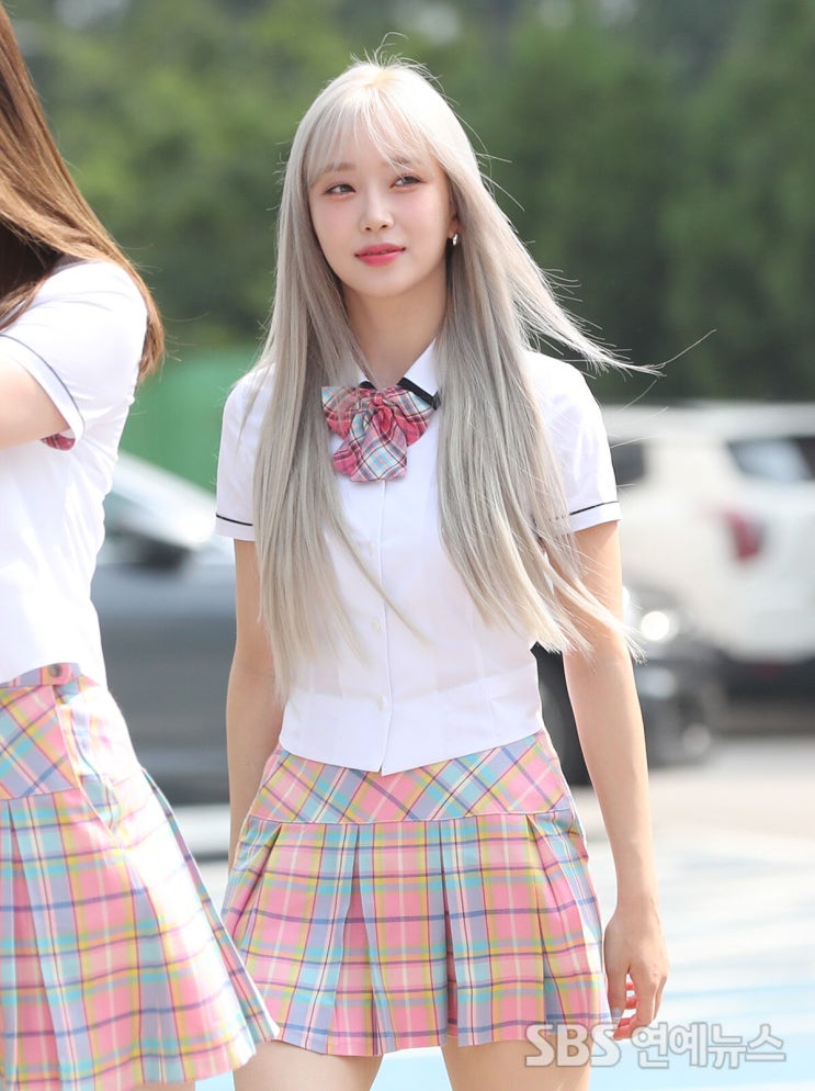 걸그룹 스테이씨 수민, 믿음과 신뢰를 주는 '아나운서상'이라는 평가받아 걸그룹 스테이씨 수민, 믿음과 신뢰를 주는 '아나운서상'이라는 평가받아