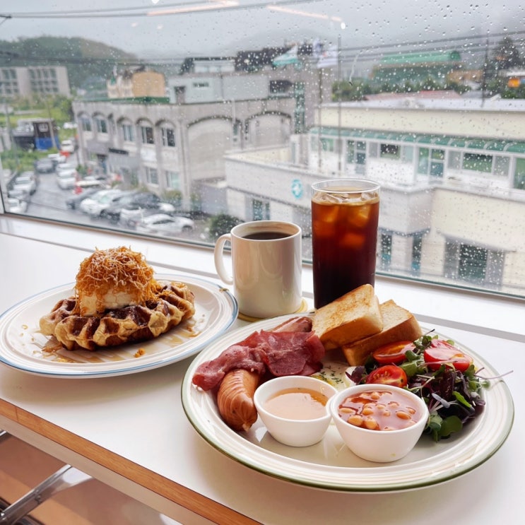  양양 인구해변 브런치 리틀코브:) 리틀코브 플래터, 브라운치즈 크로플 맛집