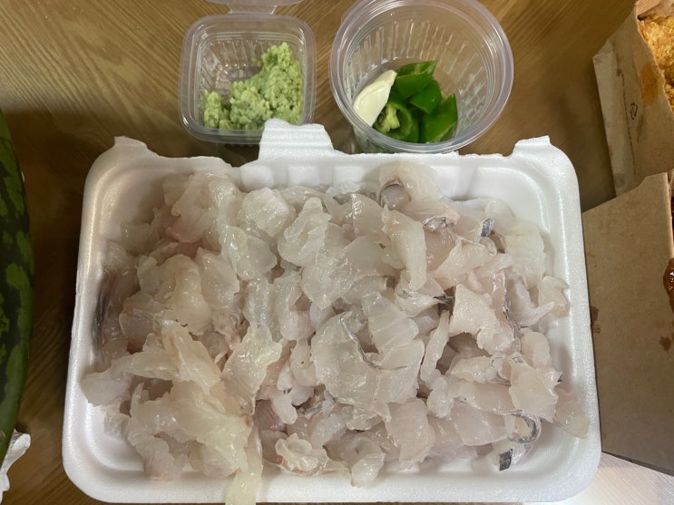  울산 수산시장 방어진수산시장 21번 경북상회 주차