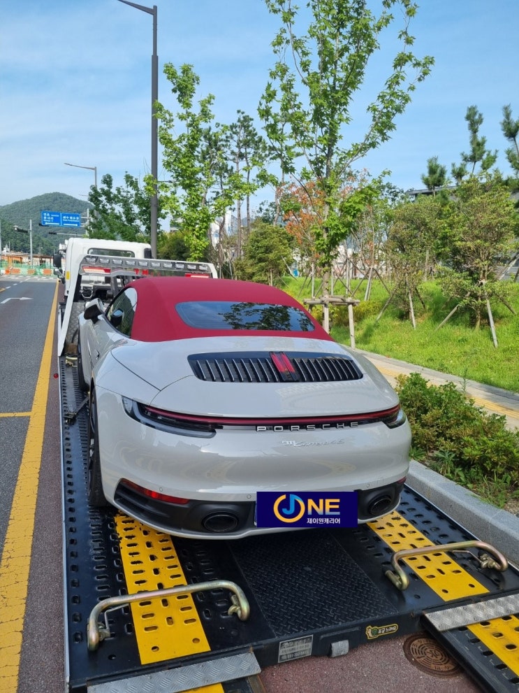  포르쉐911 Carrera 4s Cabriolet [제이원캐리어] 거제도~창원 창원~거제도 왕복 탁송입니다.
