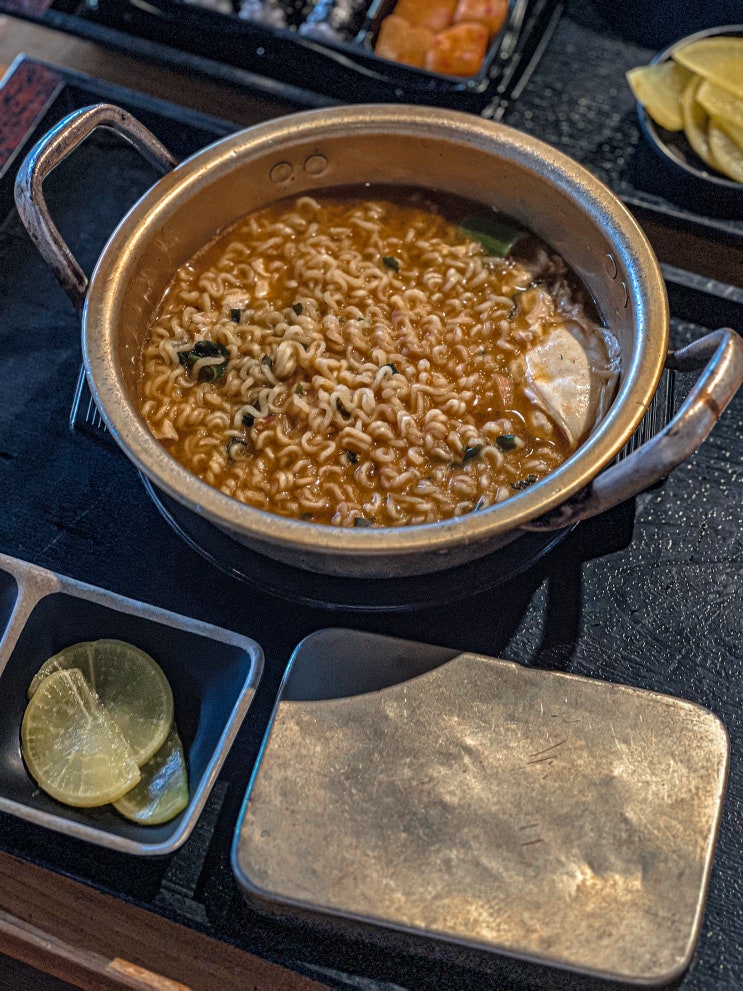  상주영천고속도로 삼국유사군위휴게소 맛집 7080 추억의 도시락